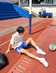 英超战报：穆尼奥斯破门，拉尔森中横梁，水晶宫1-0伯恩利