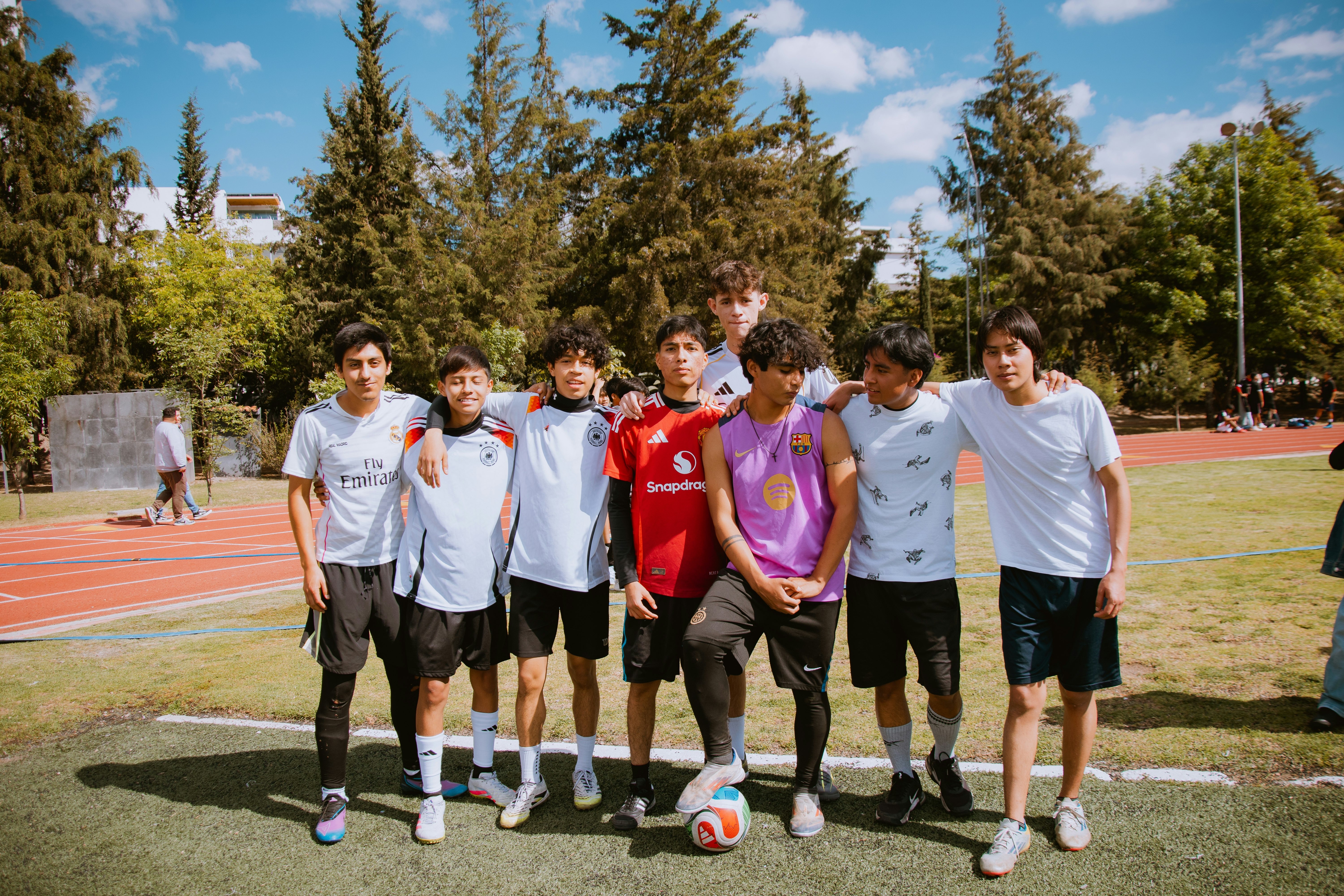 CS2年度高光操作合集发布